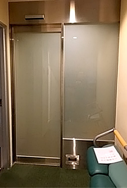 陰圧待合室兼診察室